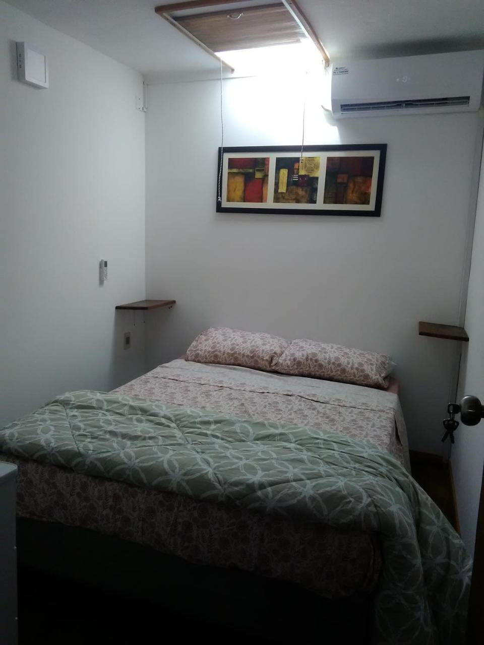 Charruas Hostel Montevideo Bagian luar foto